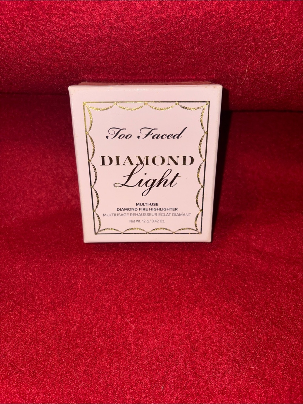 Too Faced Diamond Light Highlighter – Pale Pink & Gold Accents